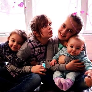 Meet your Posher, Teshia